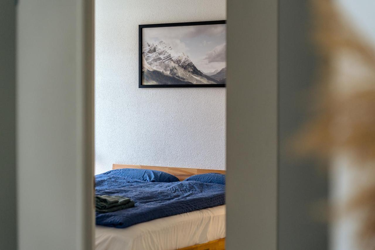 Apartment In The City Center With Free Parking Biel Exterior photo