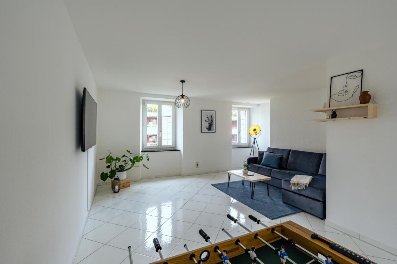 Apartment In The City Center With Free Parking Biel Exterior photo